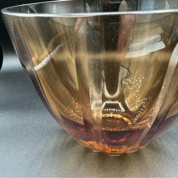 Mid-Century Modern Amber Brown Crystal Etched Glass Display or Fruit Bowl - Picture 3 of 12